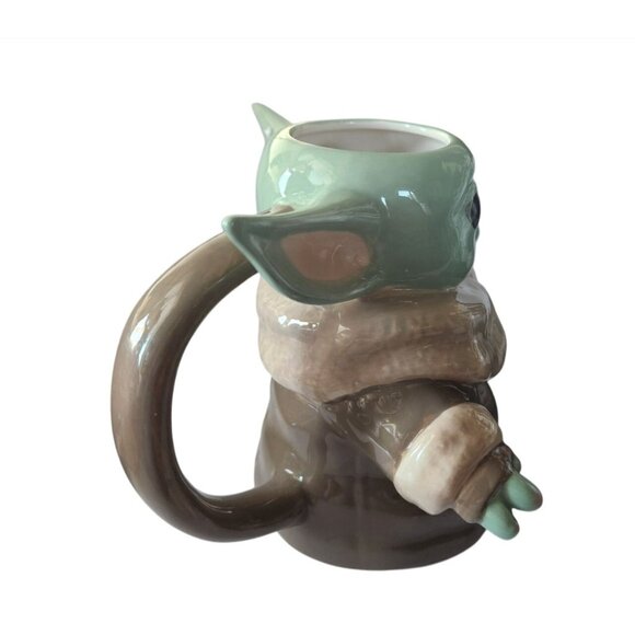 Mug Star Wars Baby Yoda Ceramic Coffee Mug 3D Design 10 Oz Cute & Collectible Gi - Picture 3 of 16